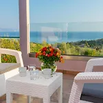 Apartment Lucia Simona *