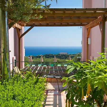 Lucia Simona Lägenhet