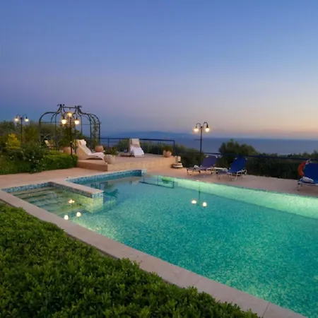 Lucia Simona Lägenhet Mousata